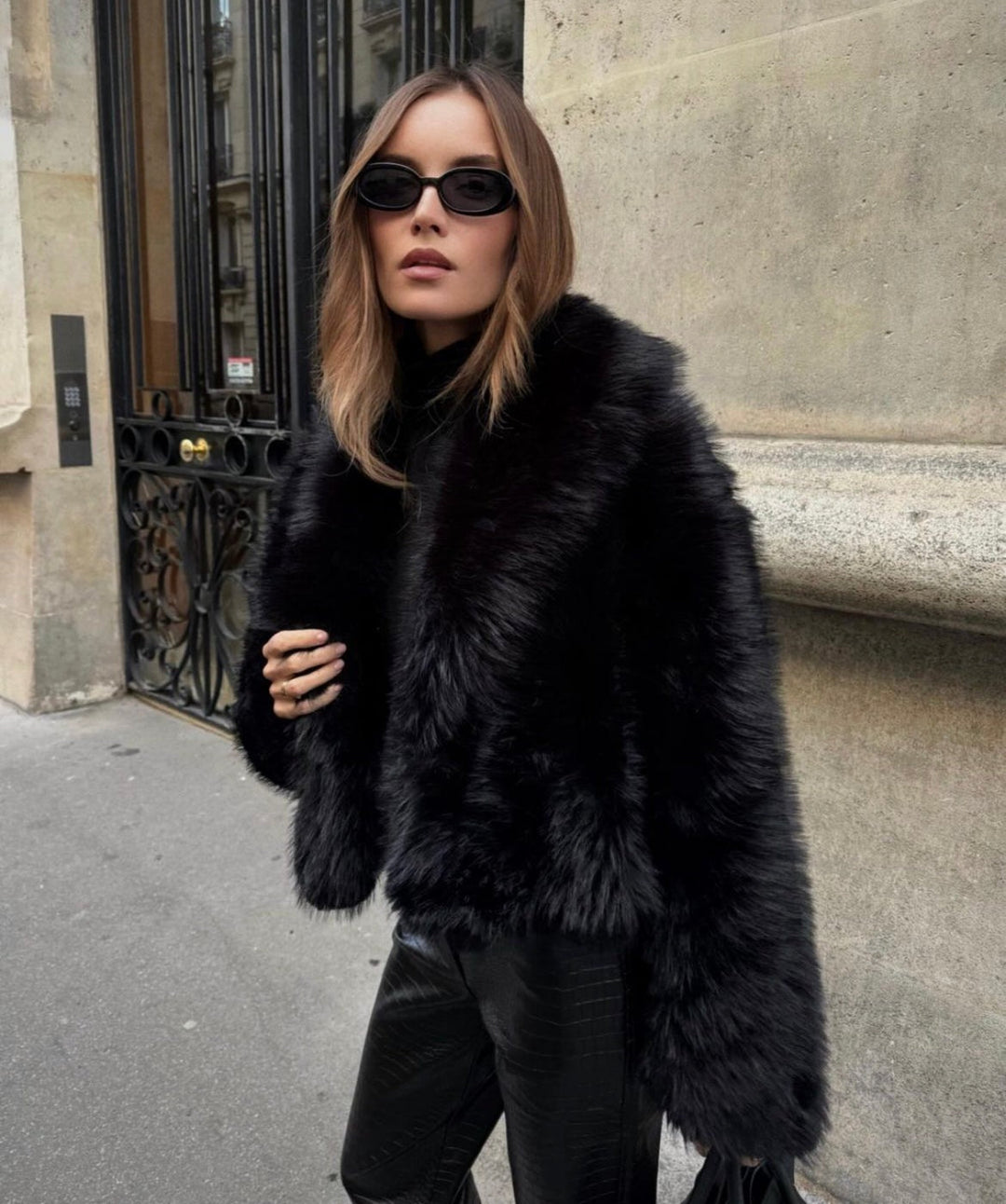 Faux Fur Coat - Stylish and Cozy Outerwear