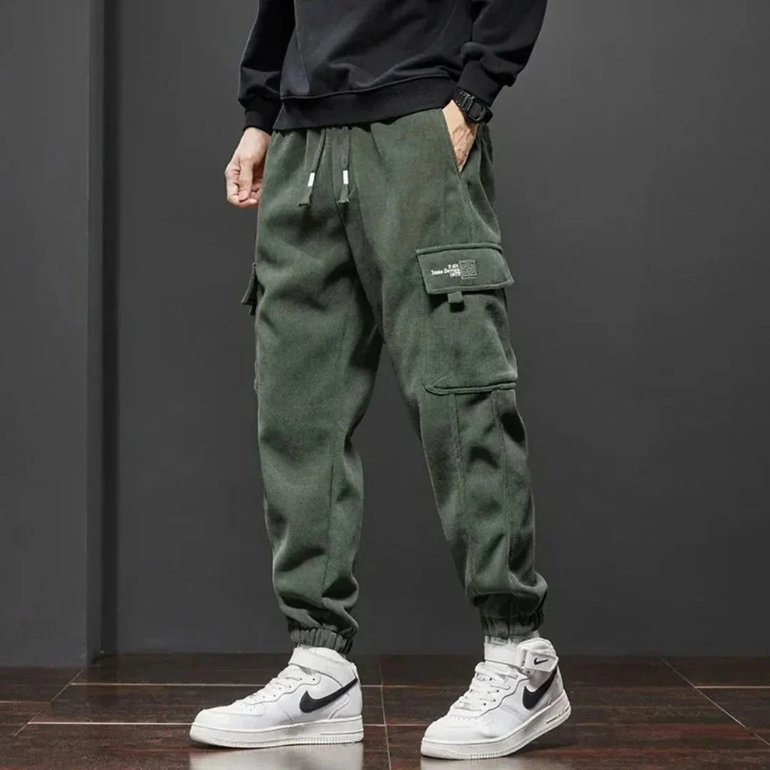 Tactical Cargo Pants for Enhanced Performance Green