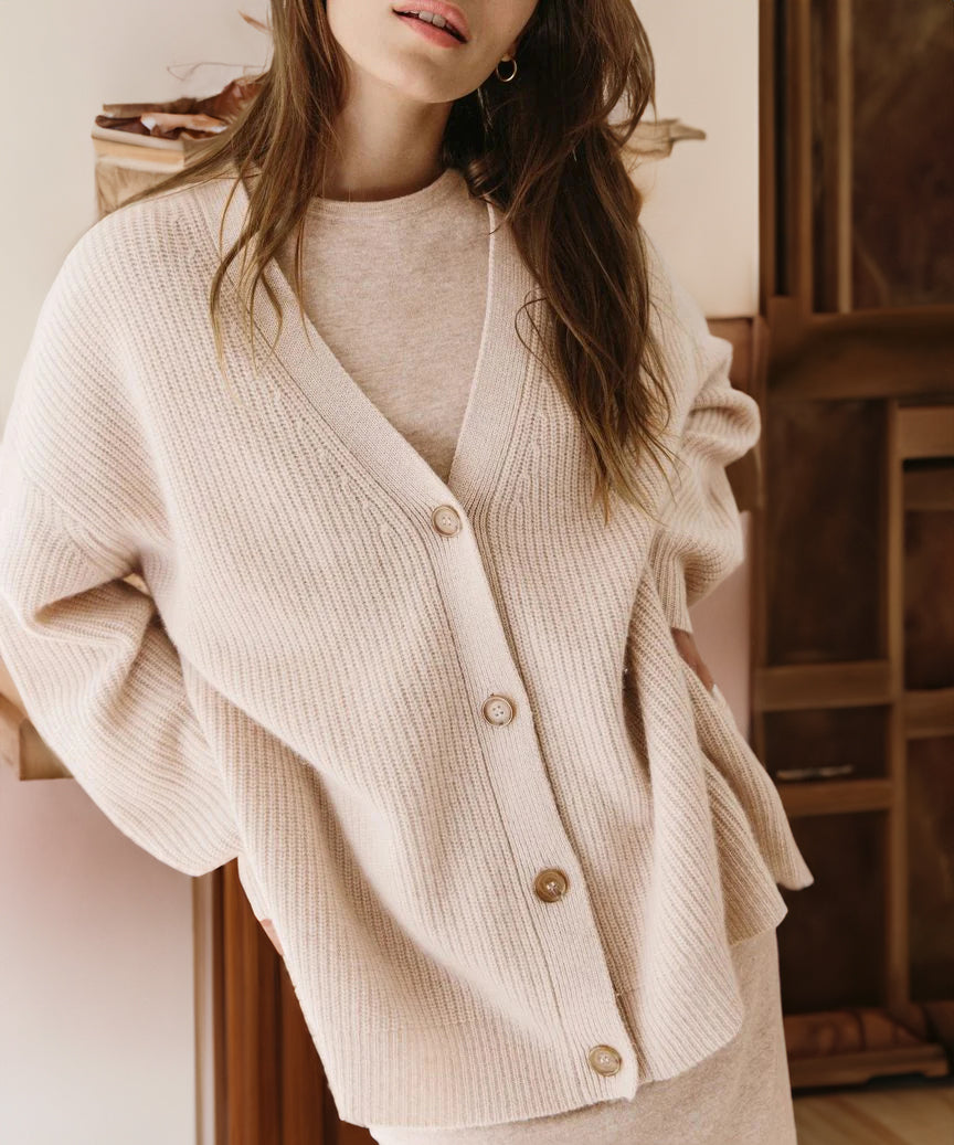 Women's Oversized Ribbed Button Front Cardigan – Cozy & Casual Pink