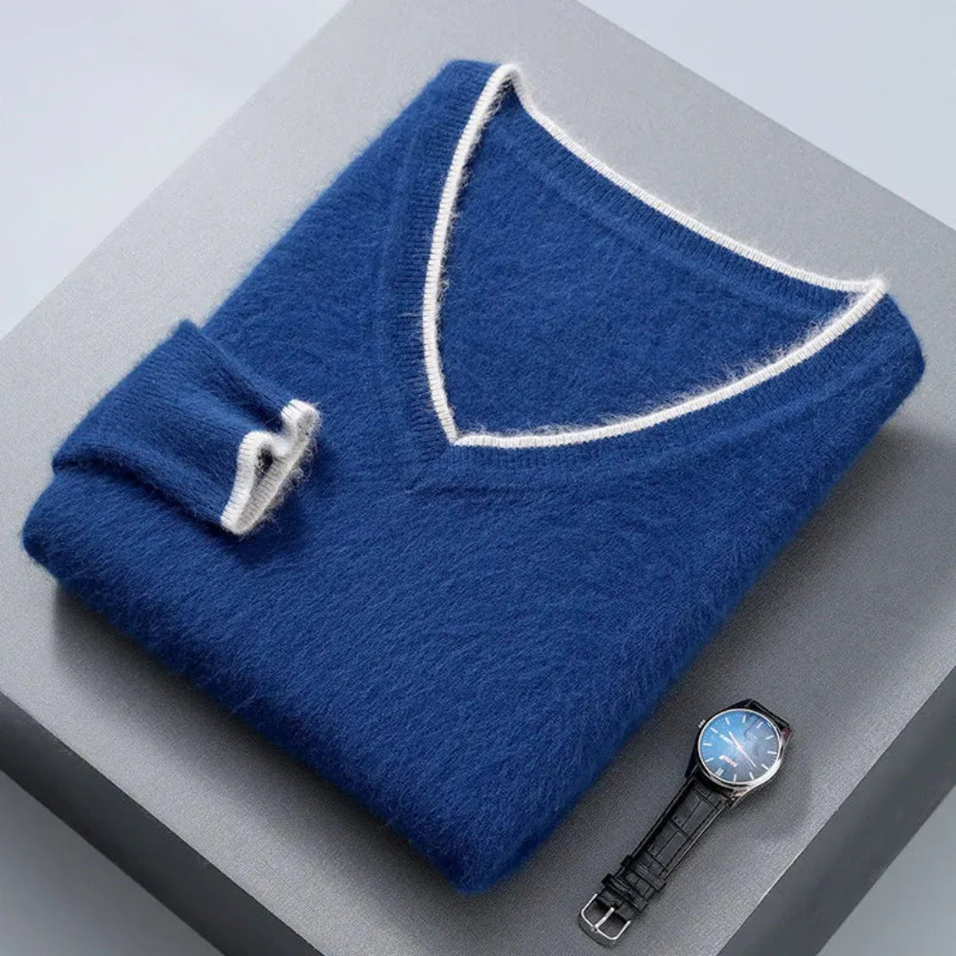 Luxurious Mink Cashmere V-Neck Sweater Navy Blue