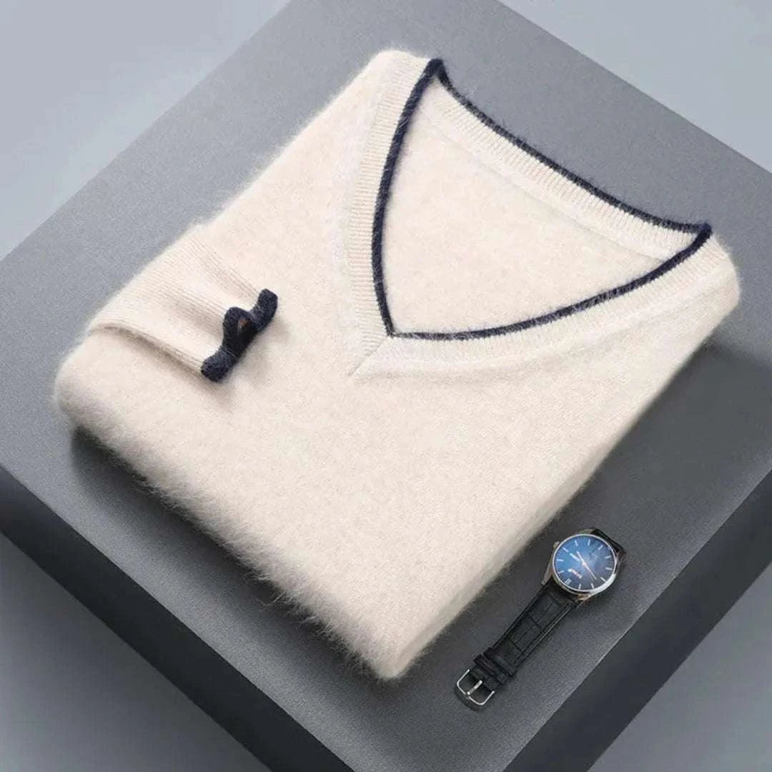 Luxurious Mink Cashmere V-Neck Sweater Beige