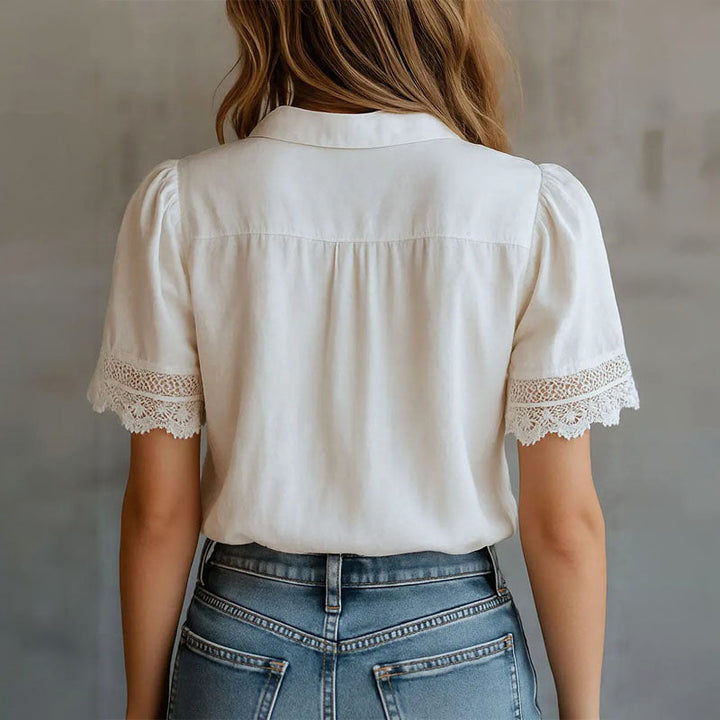 Madelynn | Blusa Boho de Mulher com Botões e Renda nas Bordas