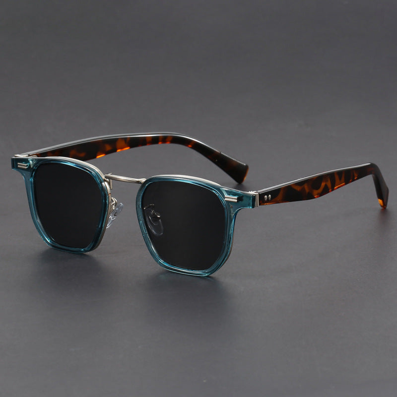 Stylish Oversized Sunglasses for Ultimate Sun Protection Blue