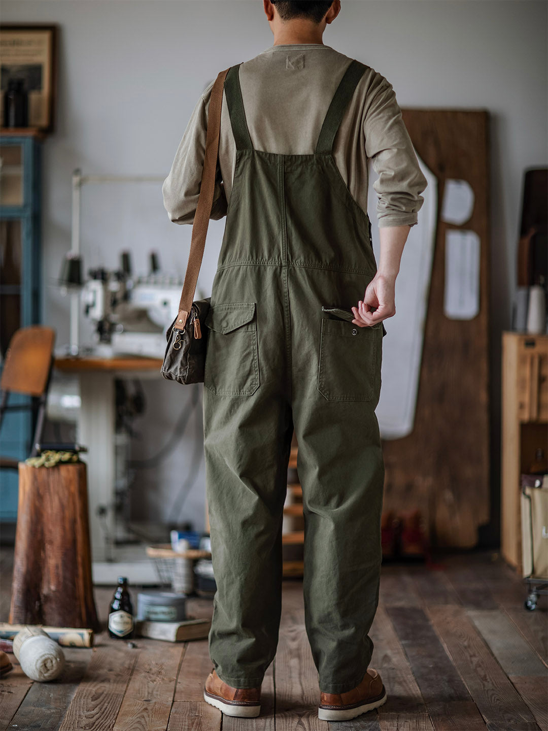 Men's Durable Bib Overalls for Work and Outdoor Activities