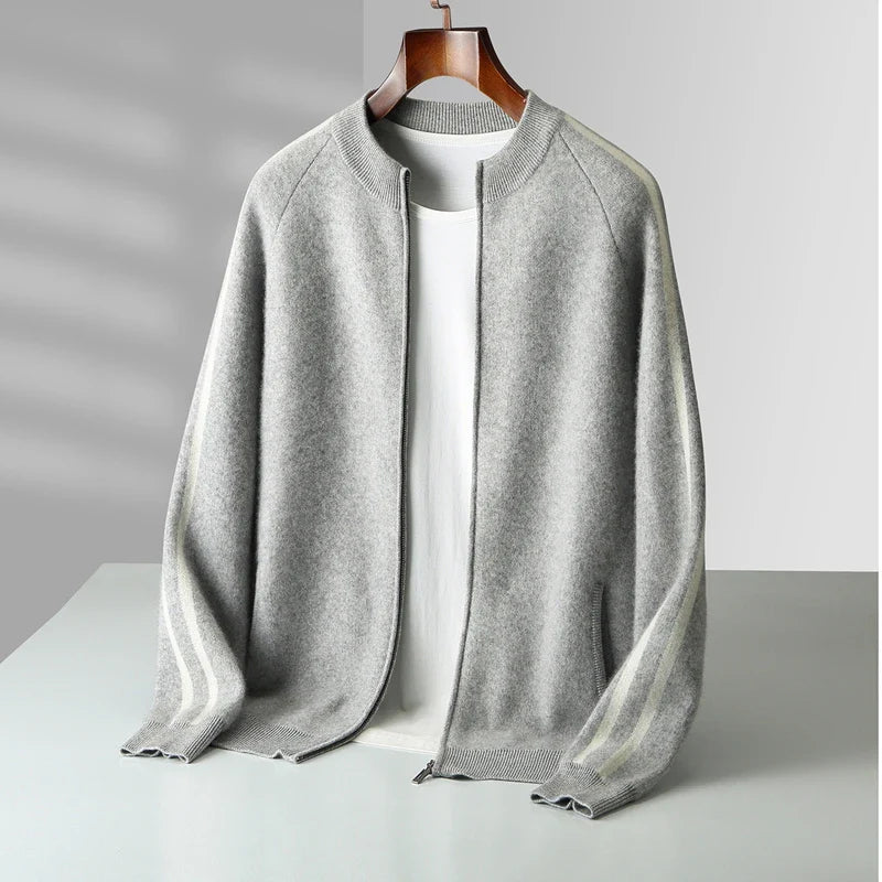 Men's Cashmere Cardigan - Luxurious Comfort and Style Light Gray