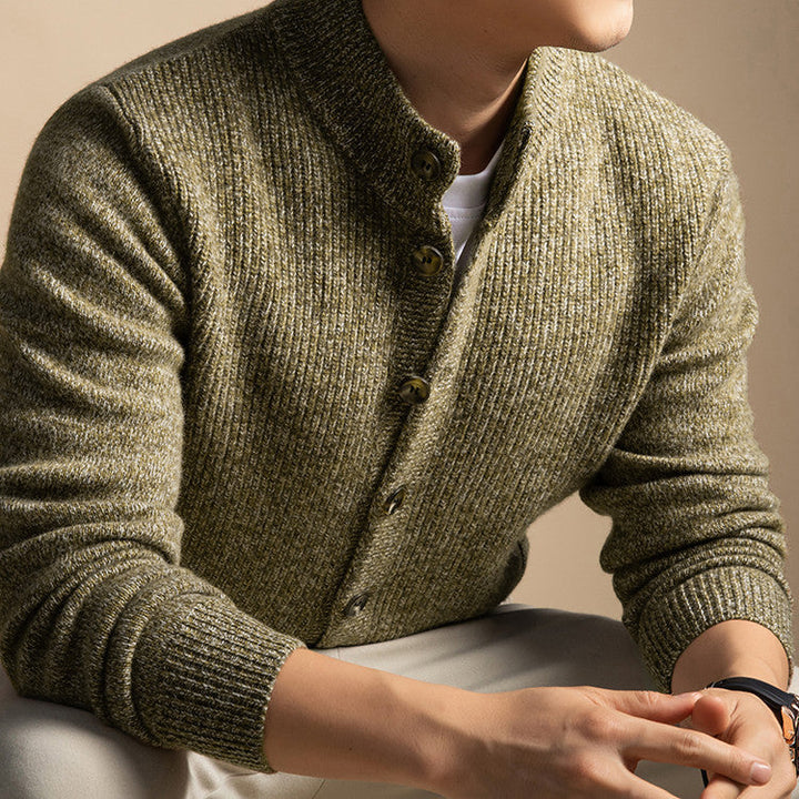 Men's Knit Sweater - Stylish and Comfortable Design Green