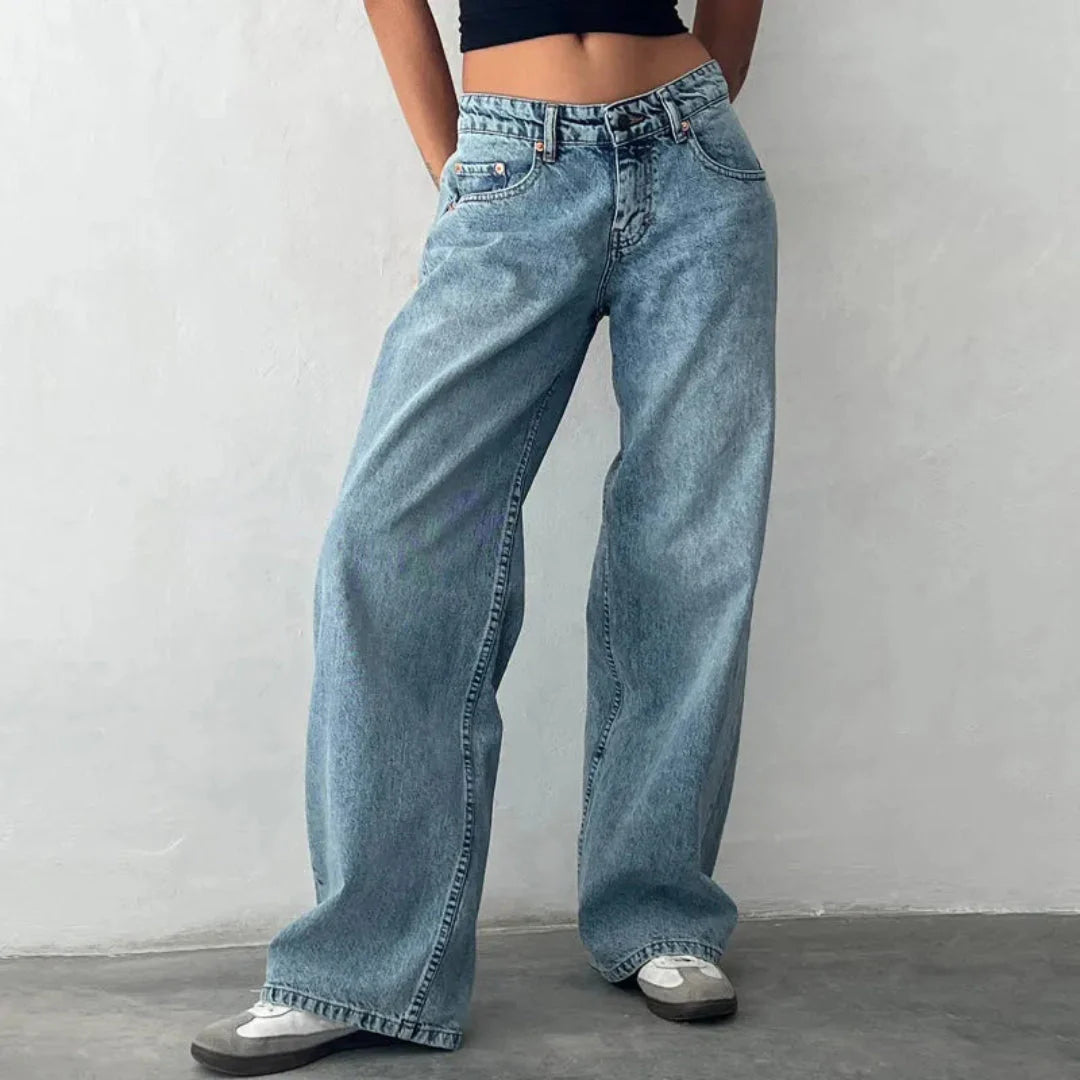 High-Waisted Wide-Leg Jeans for Effortless Style Washed Blue