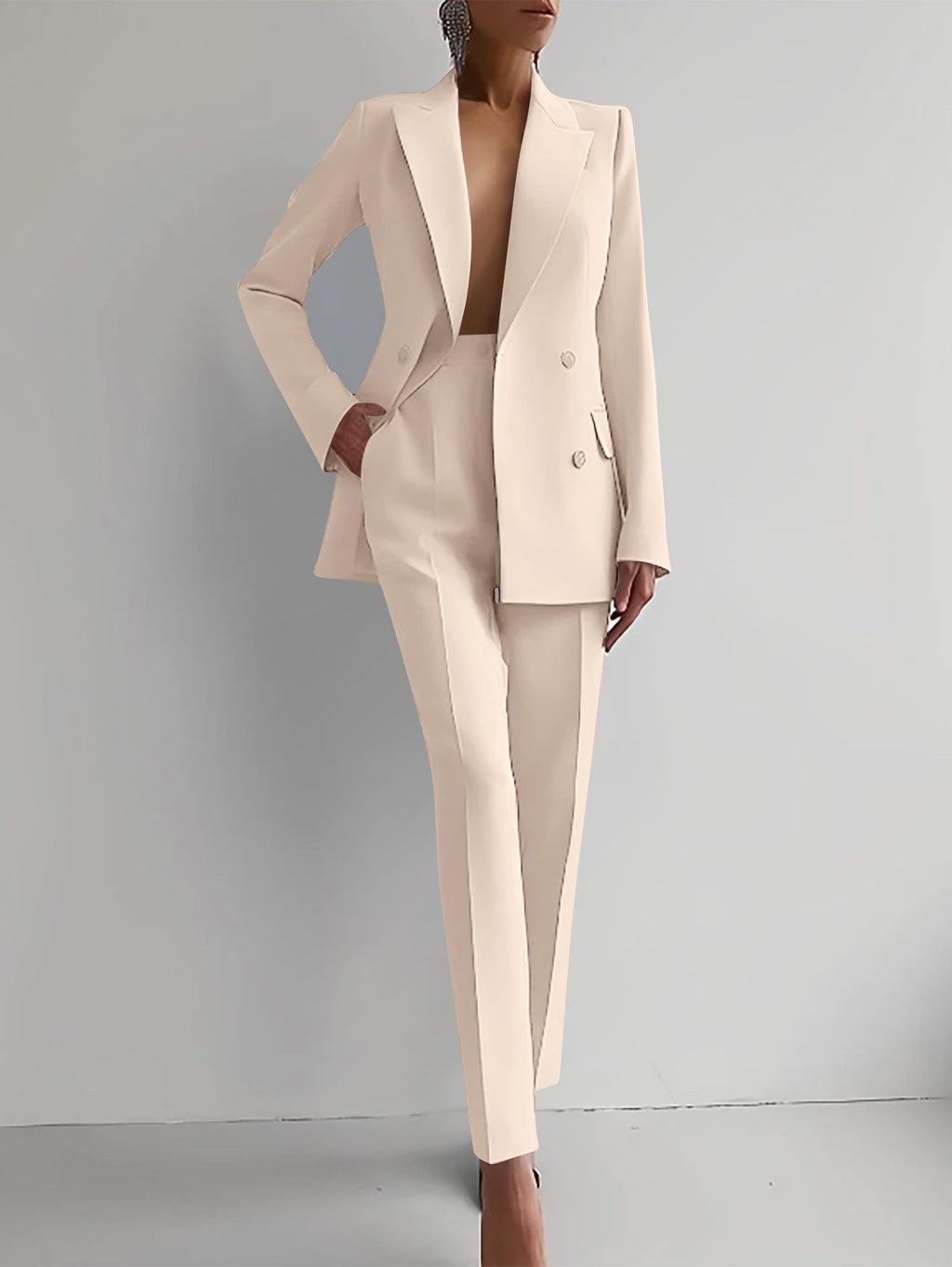 Luxury Women's Two Piece Suit Blazer Apricot White