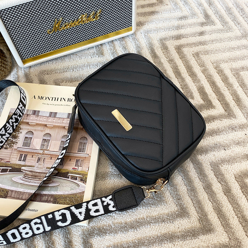 Women's Casual Shoulder Bag - Stylish Everyday Accessory Black