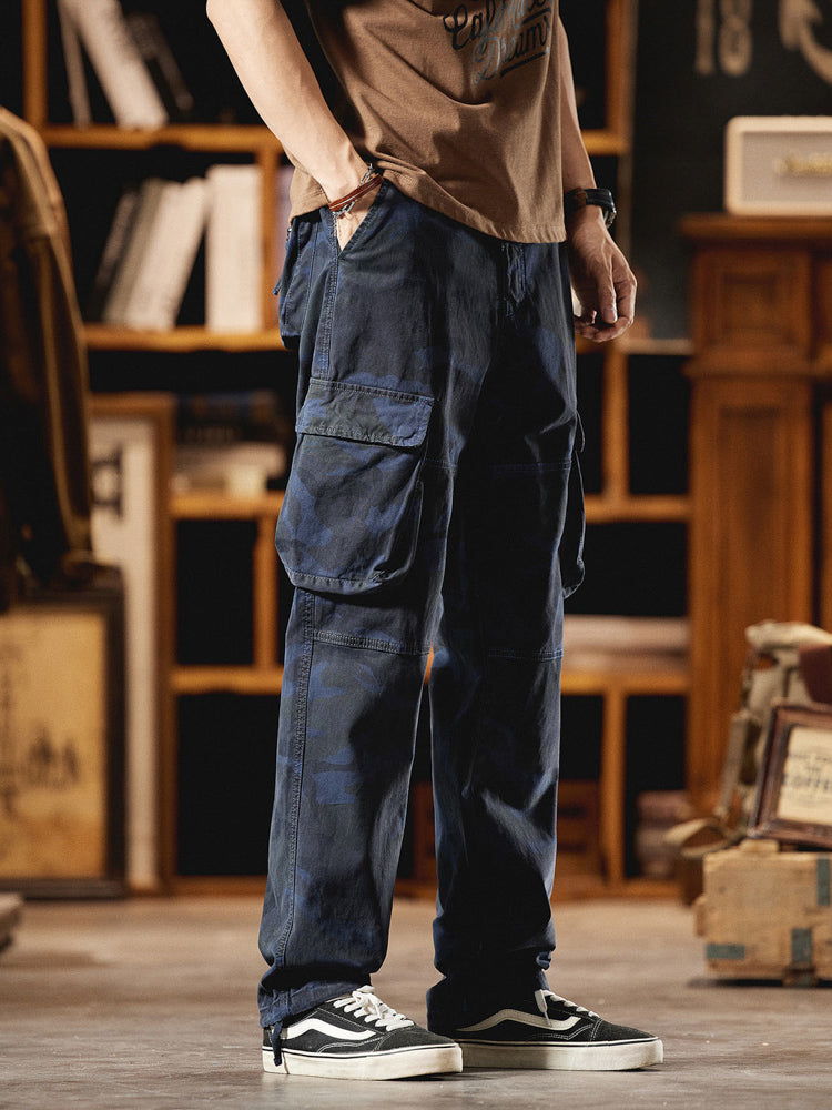 Men's Vintage-Inspired Camo Cargo Pants