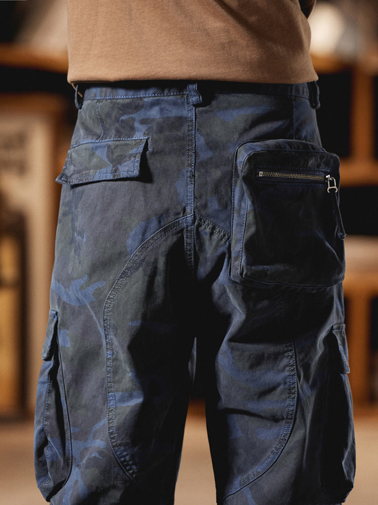 Men's Vintage-Inspired Camo Cargo Pants