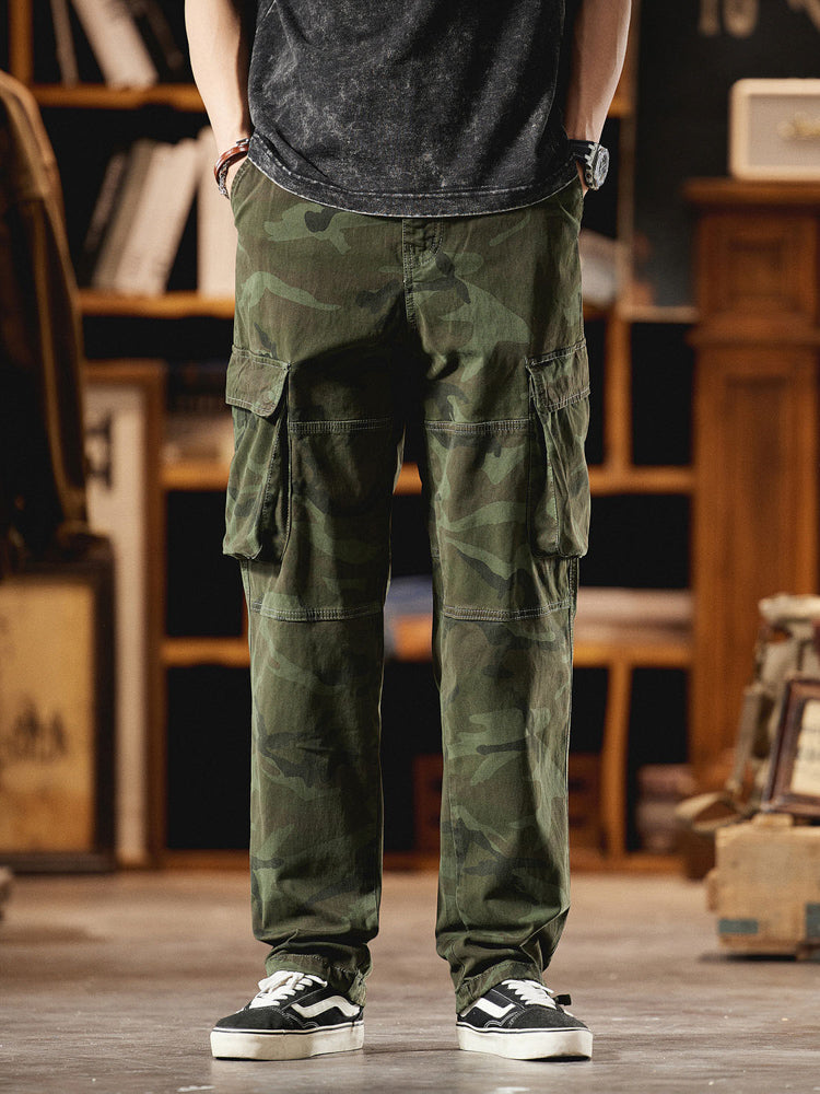 Men's Vintage-Inspired Camo Cargo Pants
