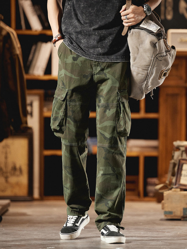 Men's Vintage-Inspired Camo Cargo Pants