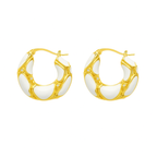 Elegant Curved Earrings - Stylish and Modern Design