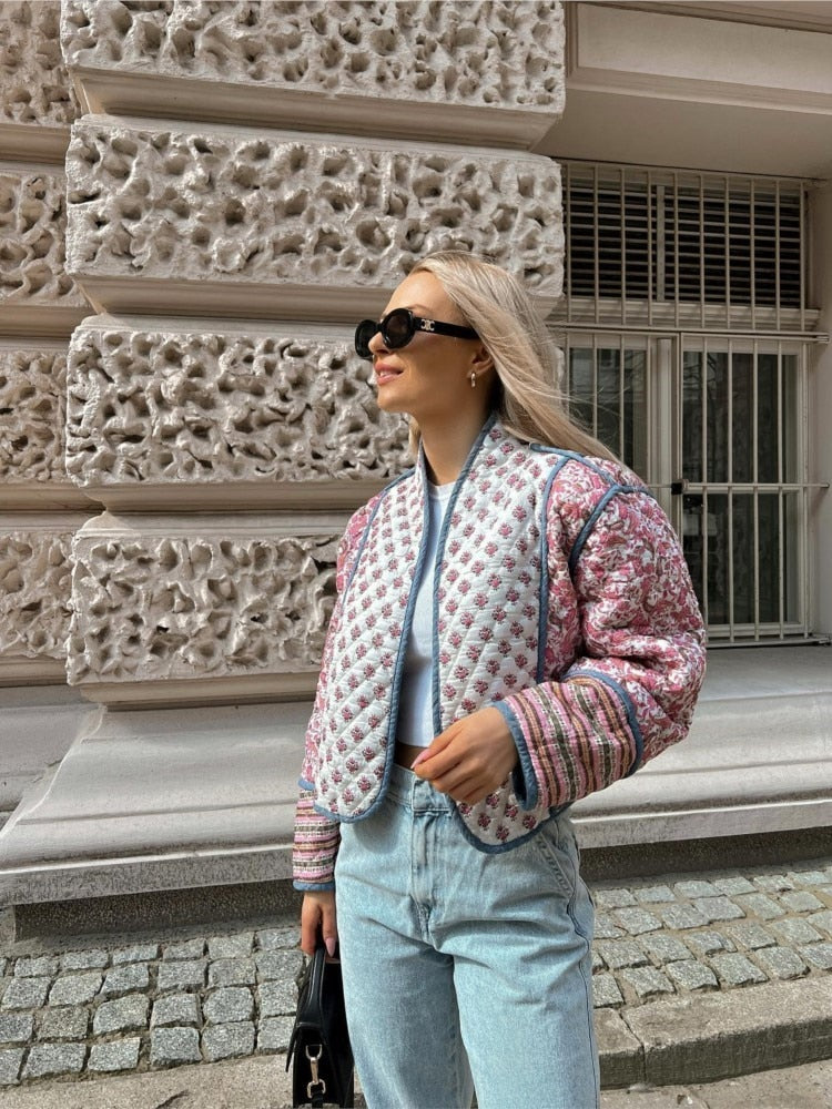 Reversible Jacket for Versatile Style Pink