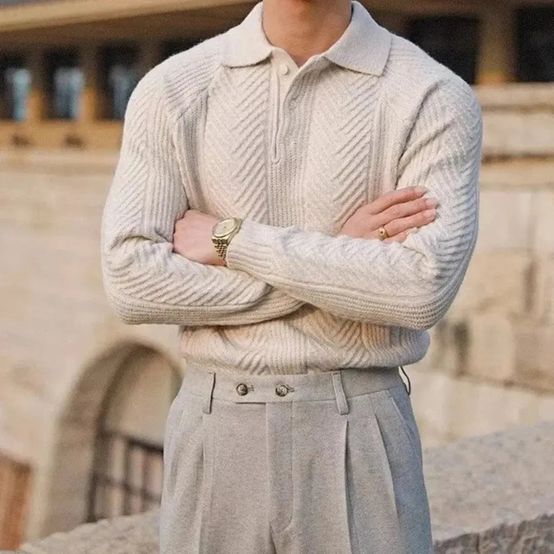 Iconic Knitted Sweater for Ultimate Style Beige