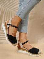 Woman's Closed Toe Wedge Sandals Black