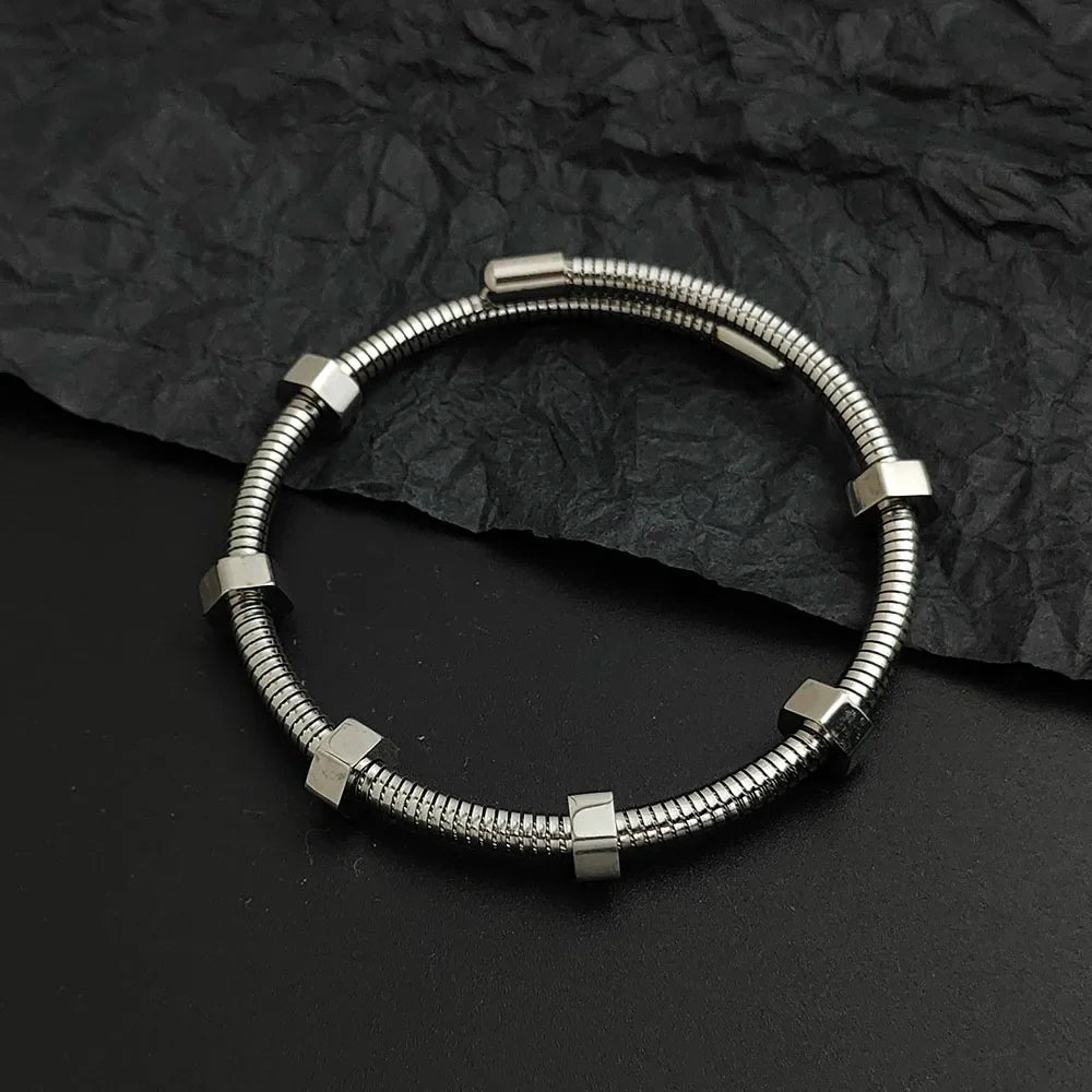 Signature Altura Bracelet - Elegant and Stylish Accessory
