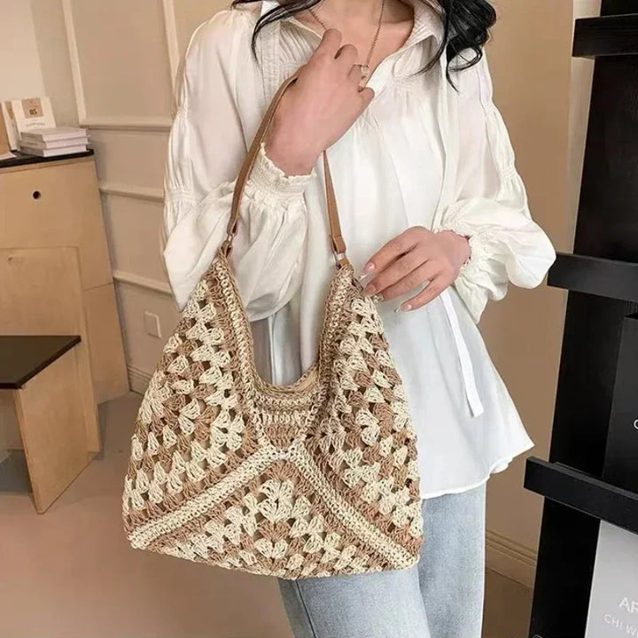 Chic Beach Bag With Vibrant Patterns And Roomy Design-MODAUTLET