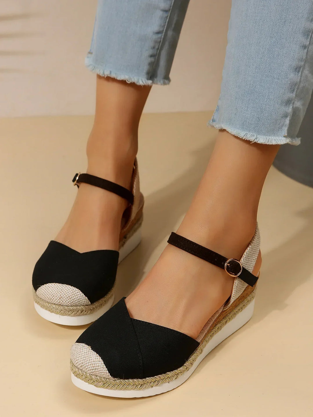 Woman's Closed Toe Wedge Sandals-MODAUTLET