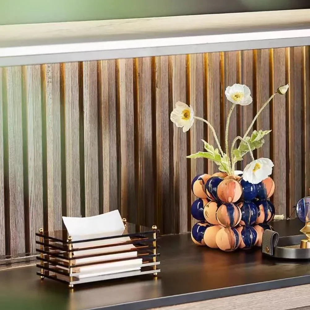 Stylish Acrylic Tissue Box for Home or Office