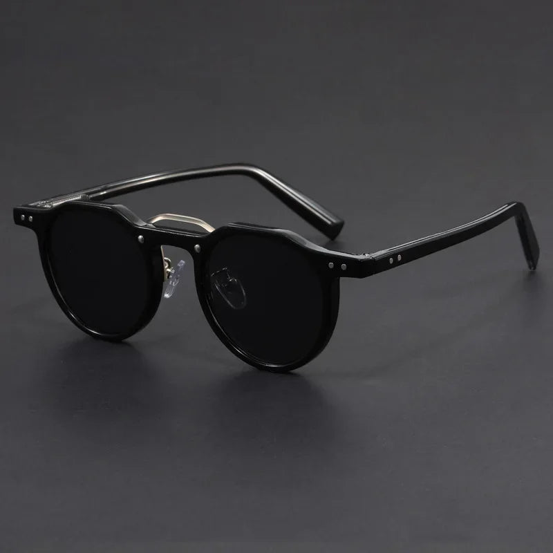 Stylish Barberini-Inspired Sunglasses for Trendy Looks Grey1