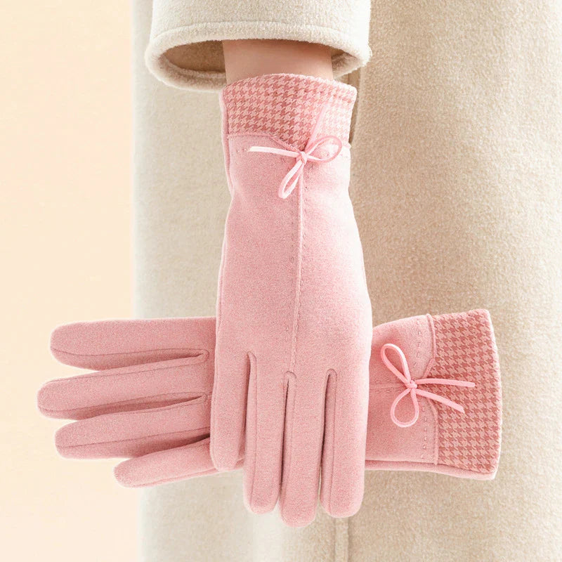 Luxurious Cashmere Gloves for Ultimate Warmth