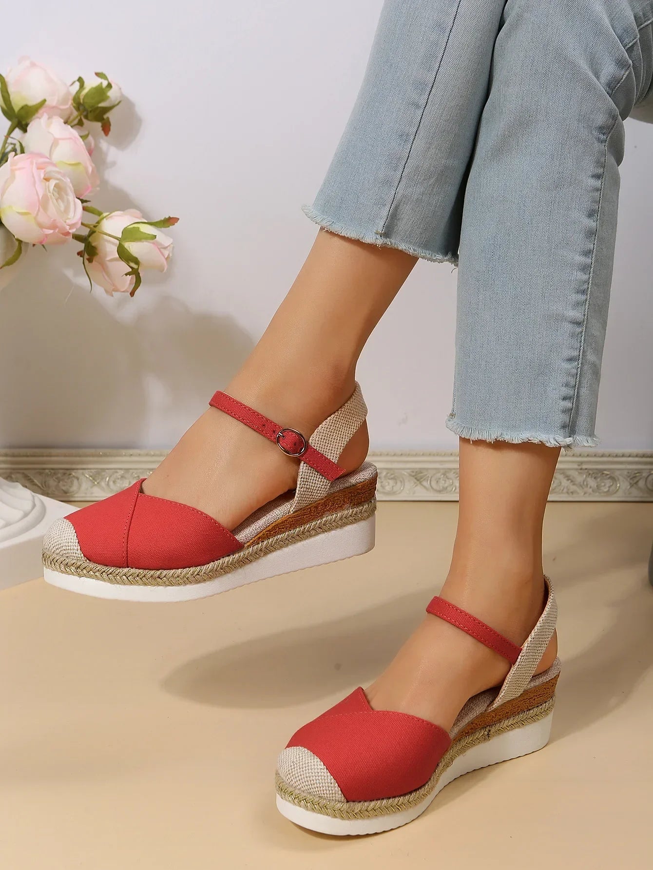 Woman's Closed Toe Wedge Sandals