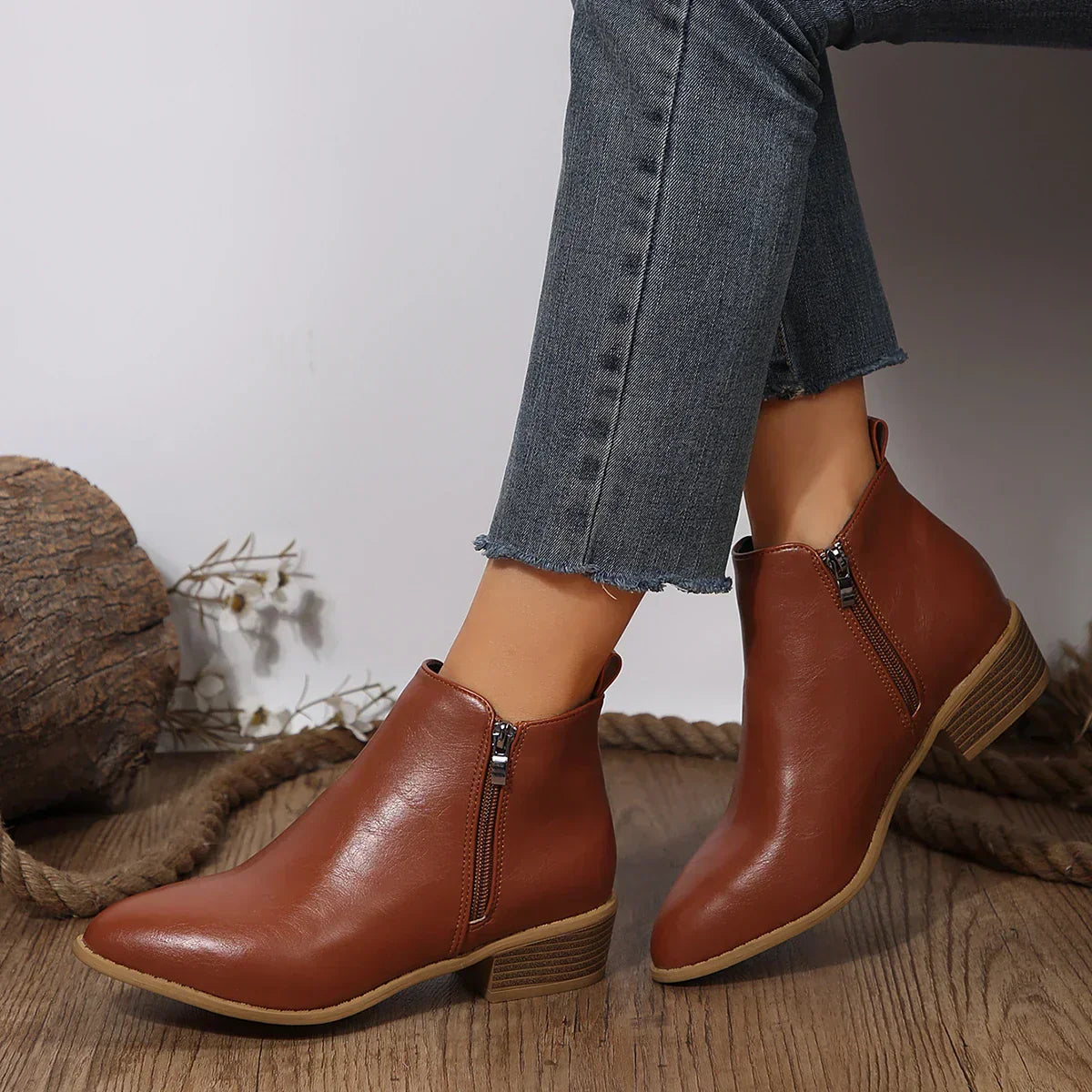 Women's Elegant All-Day Comfort Ankle Boots Brown