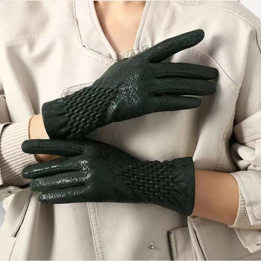 Suede Fashion Gloves for Elegance and Comfort