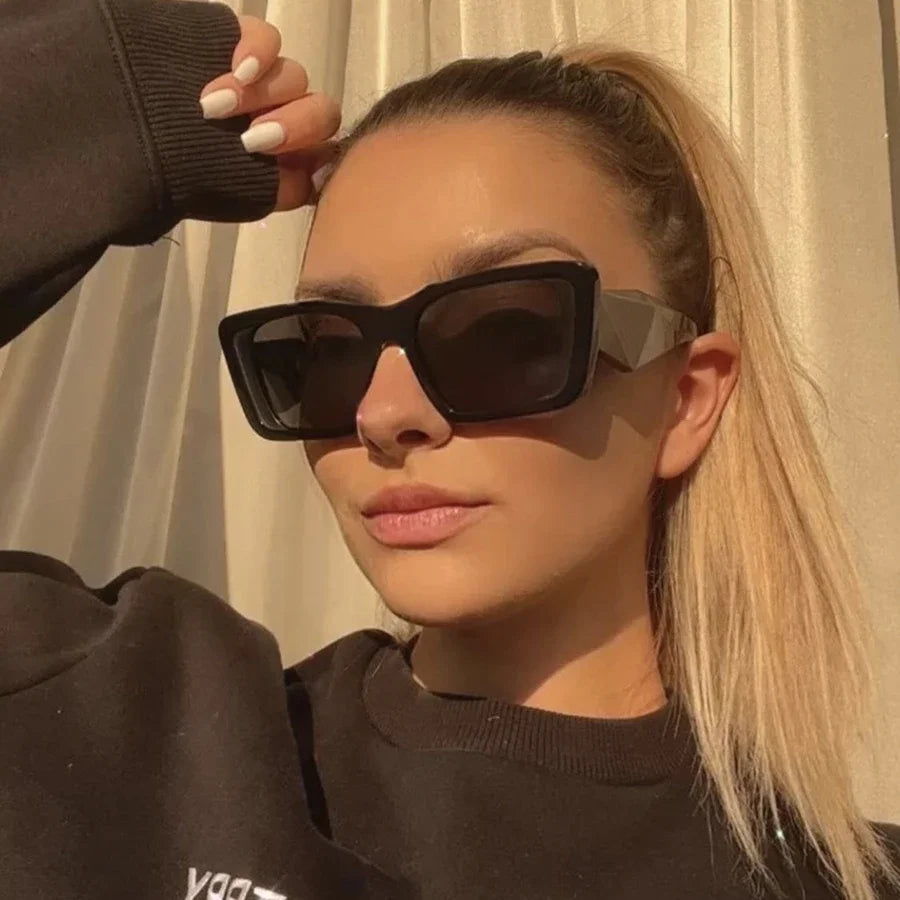 Retro Square Unisex Sunglasses – Vintage Mirror Shades