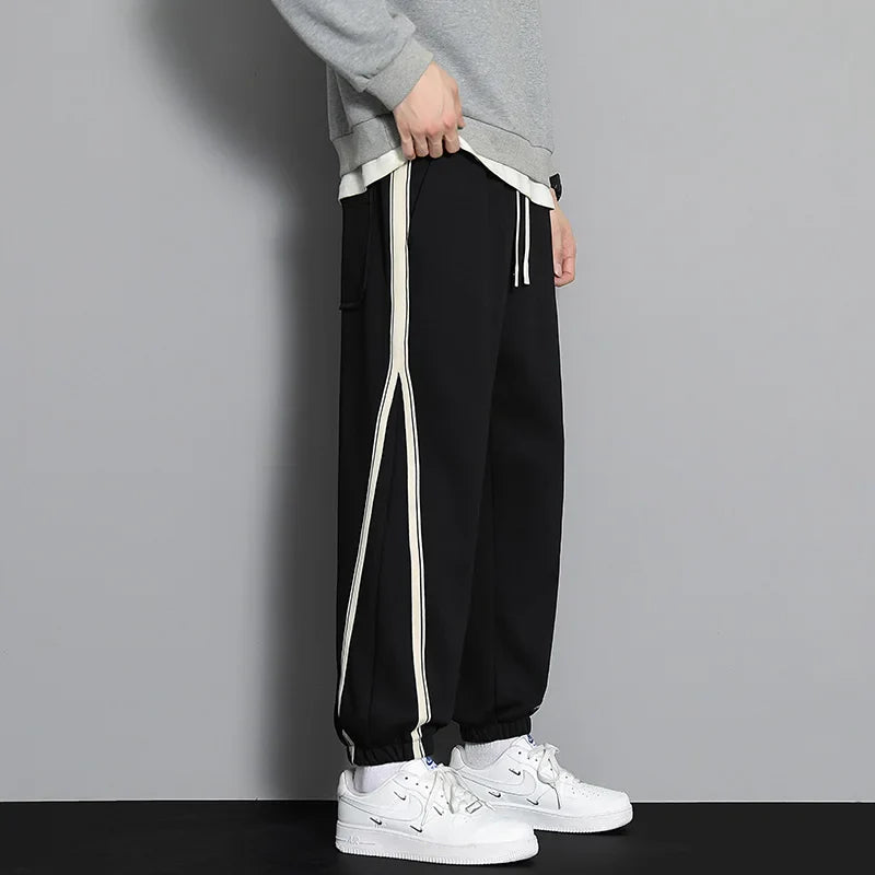 Men's Driftwood Sweatpants - Comfortable & Stylish Black