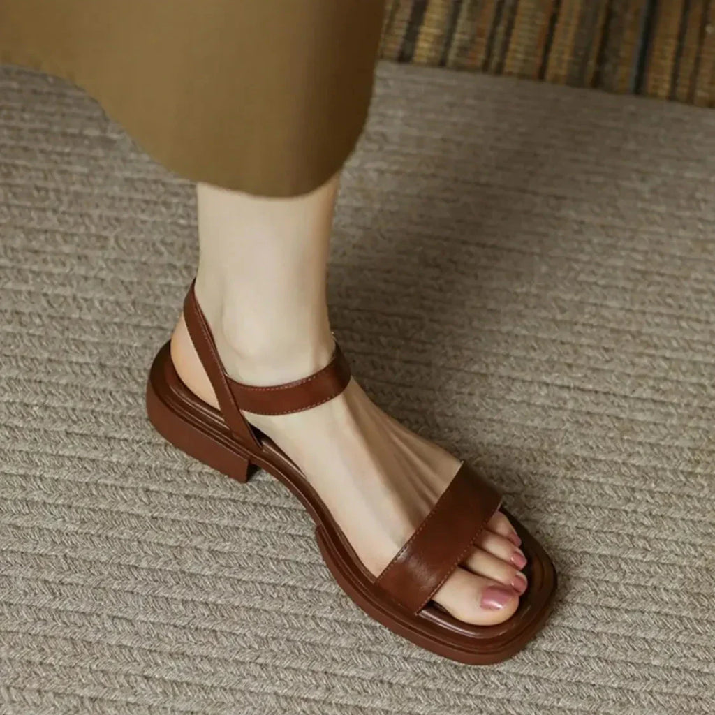 Women's Breathable Open Toe Sandals with Low Square Heel Brown