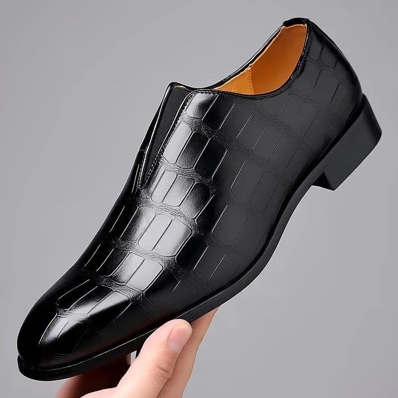 Men's Slip-On Leather Loafers - Stone Pattern Black
