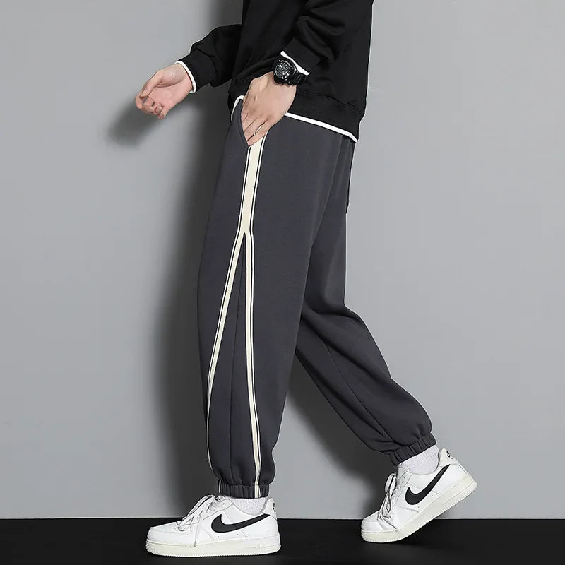 Men's Driftwood Sweatpants - Comfortable & Stylish Dark Gray