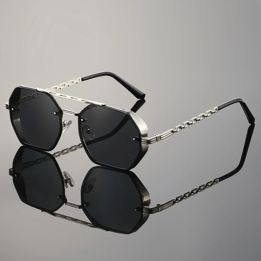 Stylish Oversized Sunglasses for Ultimate Sun Protection Silver