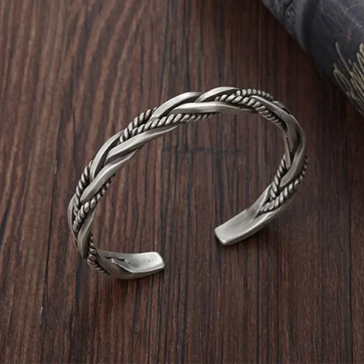 Elegant Silver Cuff Bracelet-MODAUTLET