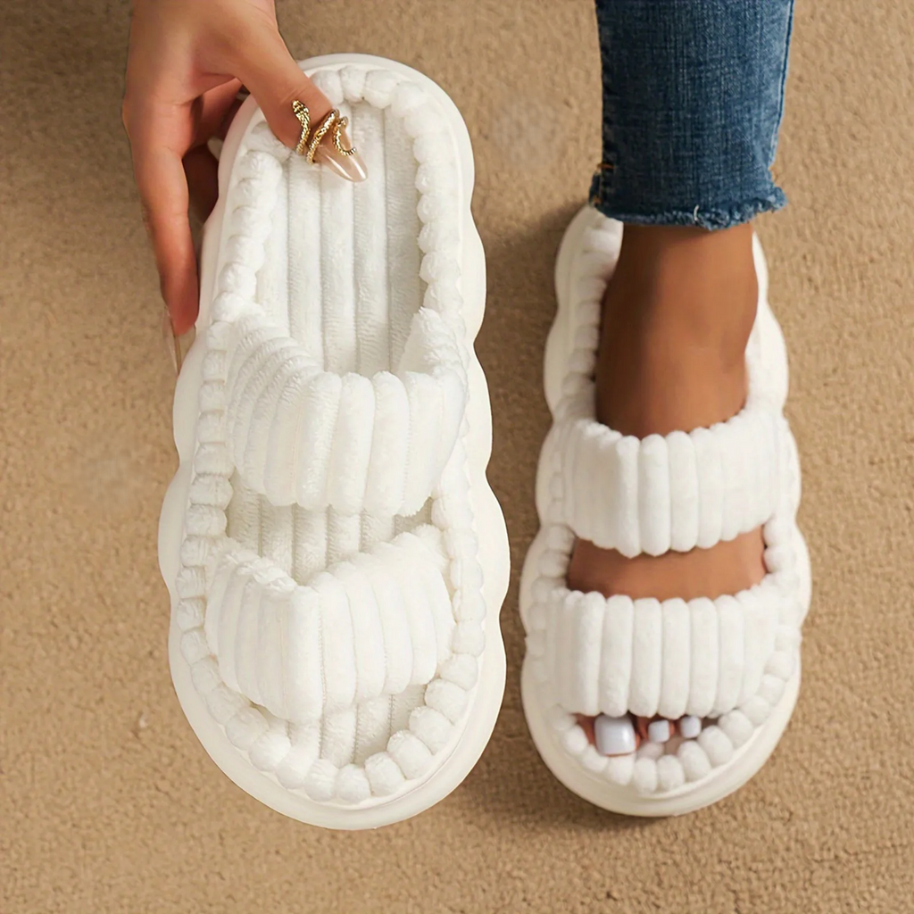 Women's Cozy DreamCloud Slippers for Ultimate Comfort