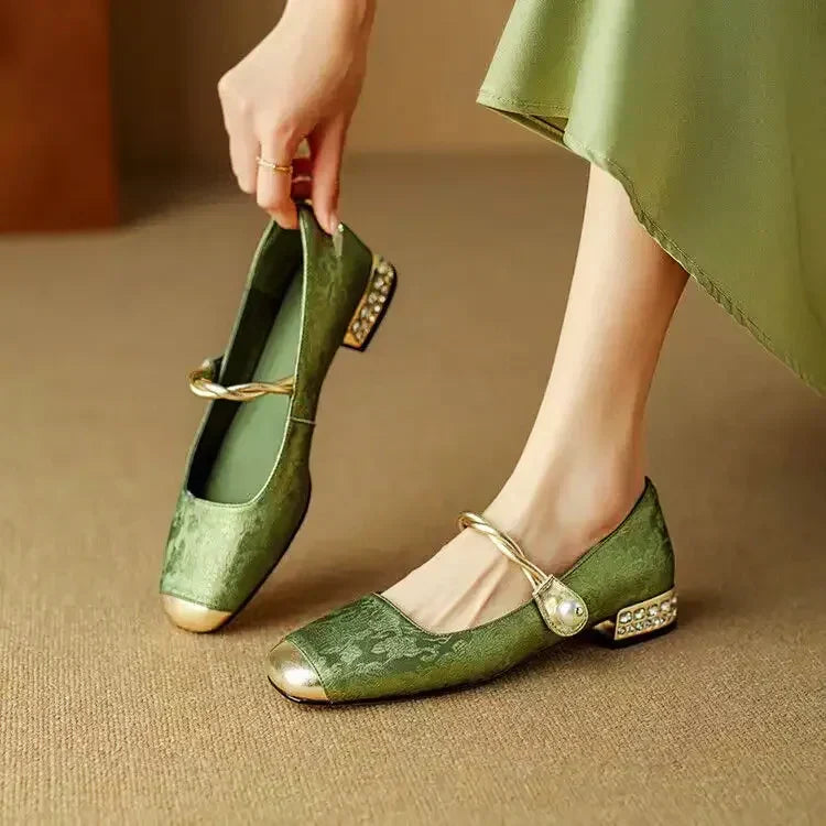Women's Silk-Textured Low Heel Pearl Pumps Green