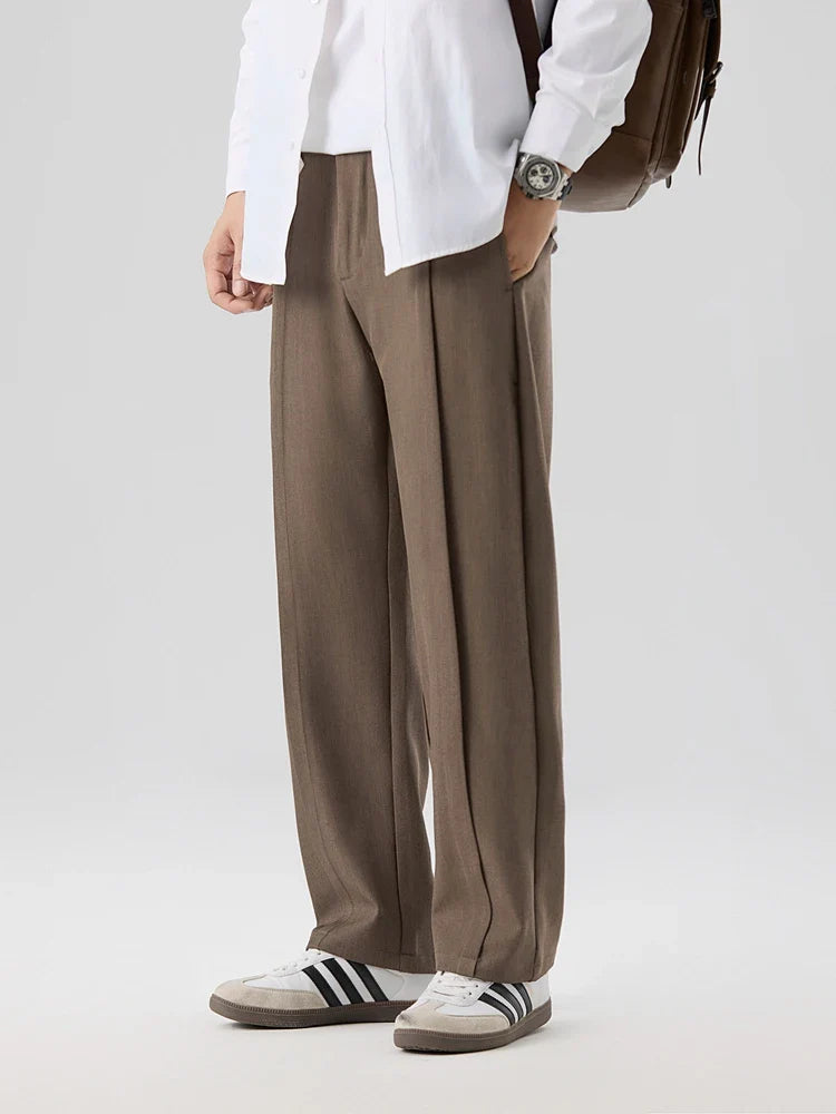 Men's Relaxed Fit Legacy Pants Brown