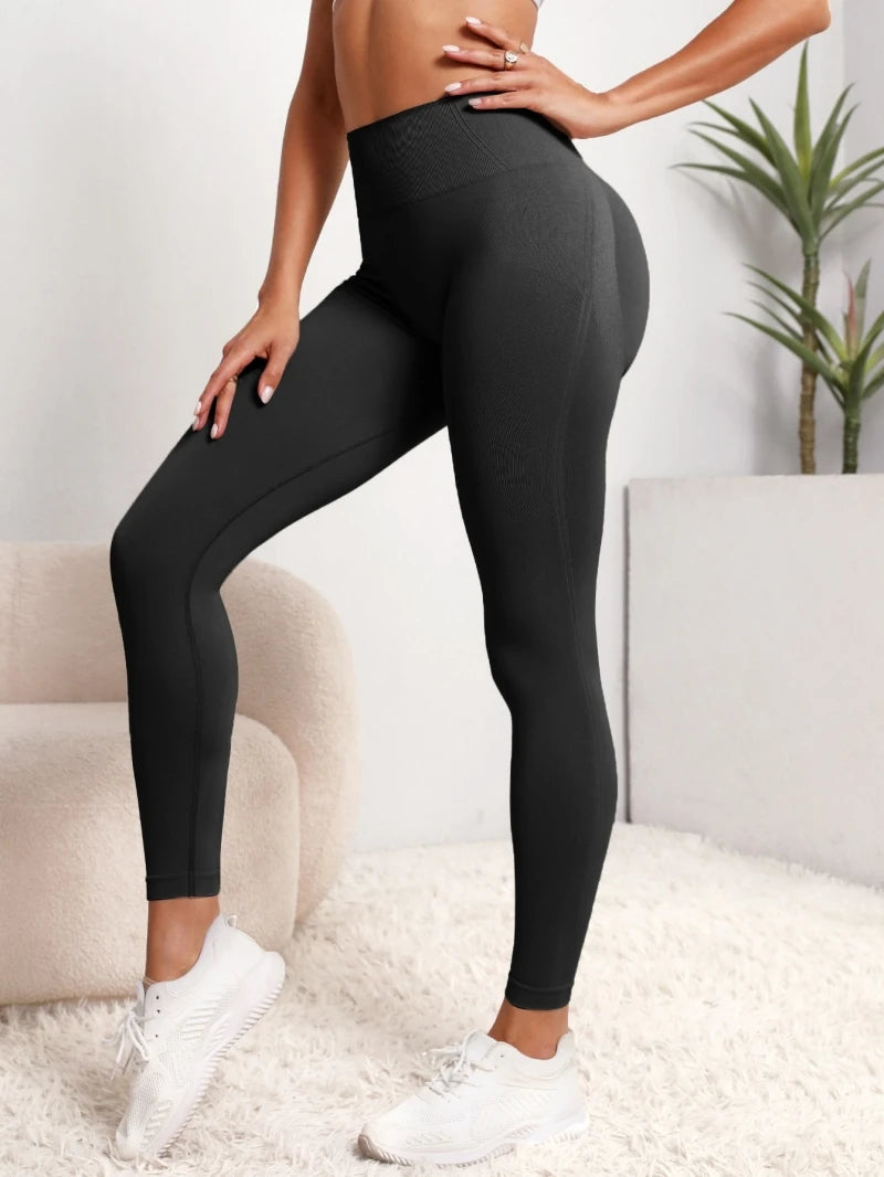 Women's High Waist Seamless Hip Lifting Yoga Leggings for Fitness black
