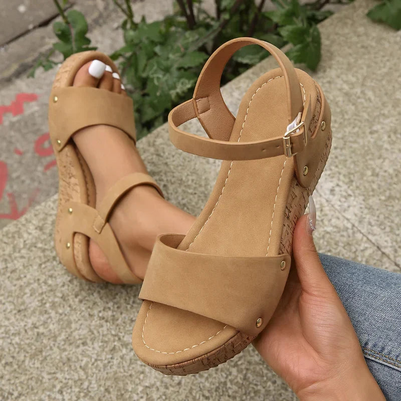 Women's Buckle Platform Wedge Sandals