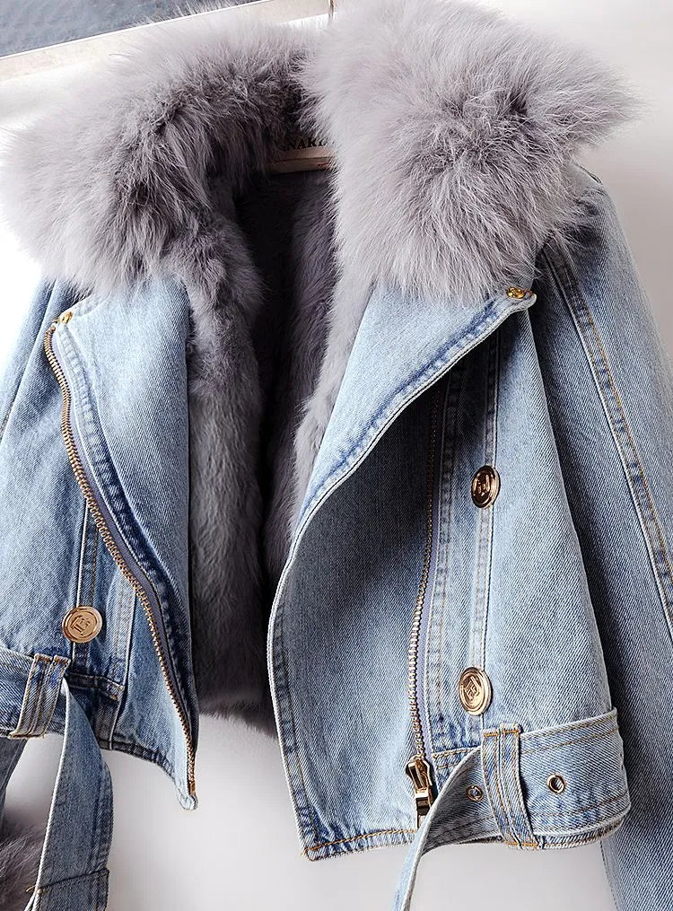 Chic Denim & Fur Jacket for Elegance