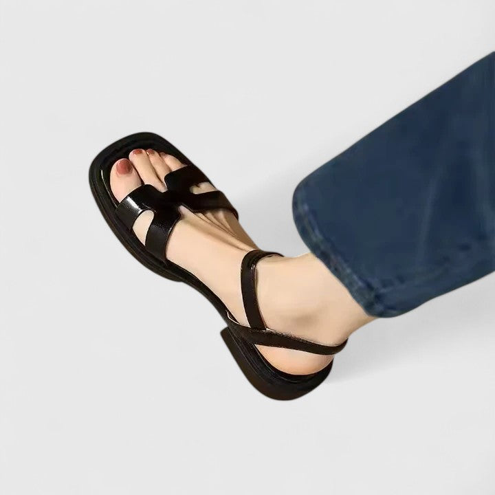 Women's Elegant Comfort Flat Sandals Black