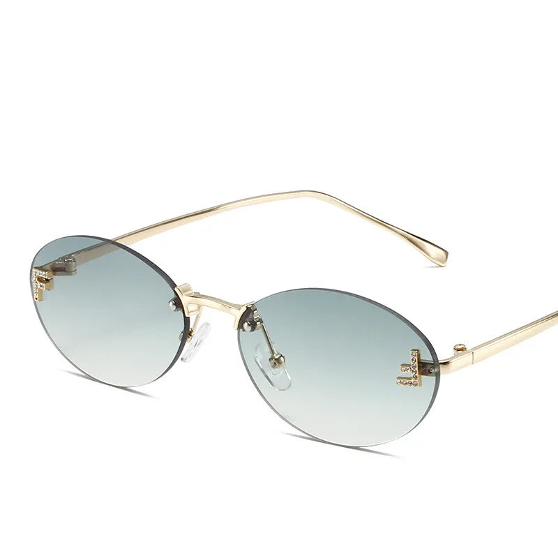 Stylish Piazza Navona-Inspired Sunglasses Green
