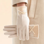 Luxurious Cashmere Gloves for Ultimate Warmth