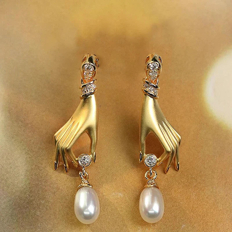 Elegant Drop Earrings with Ethereal Design-MODAUTLET