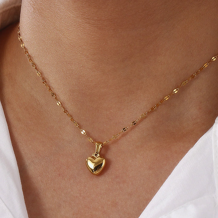 Elegant Heart-Shaped Pendant Necklace-MODAUTLET