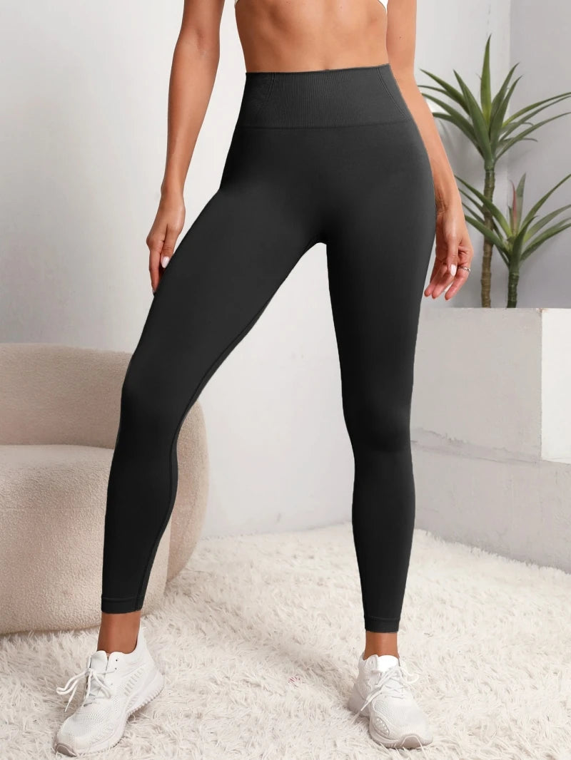 Women's High Waist Seamless Hip Lifting Yoga Leggings for Fitness