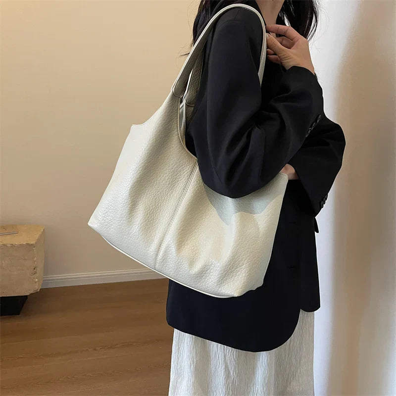 Aspen | Hobo Tote Bag